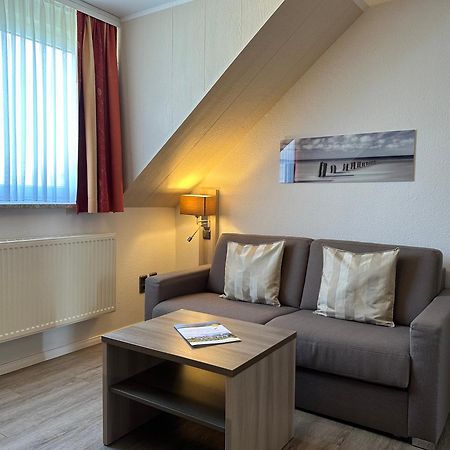 Appartementanlage Zur Seemoewe Инзел Поел Екстериор снимка