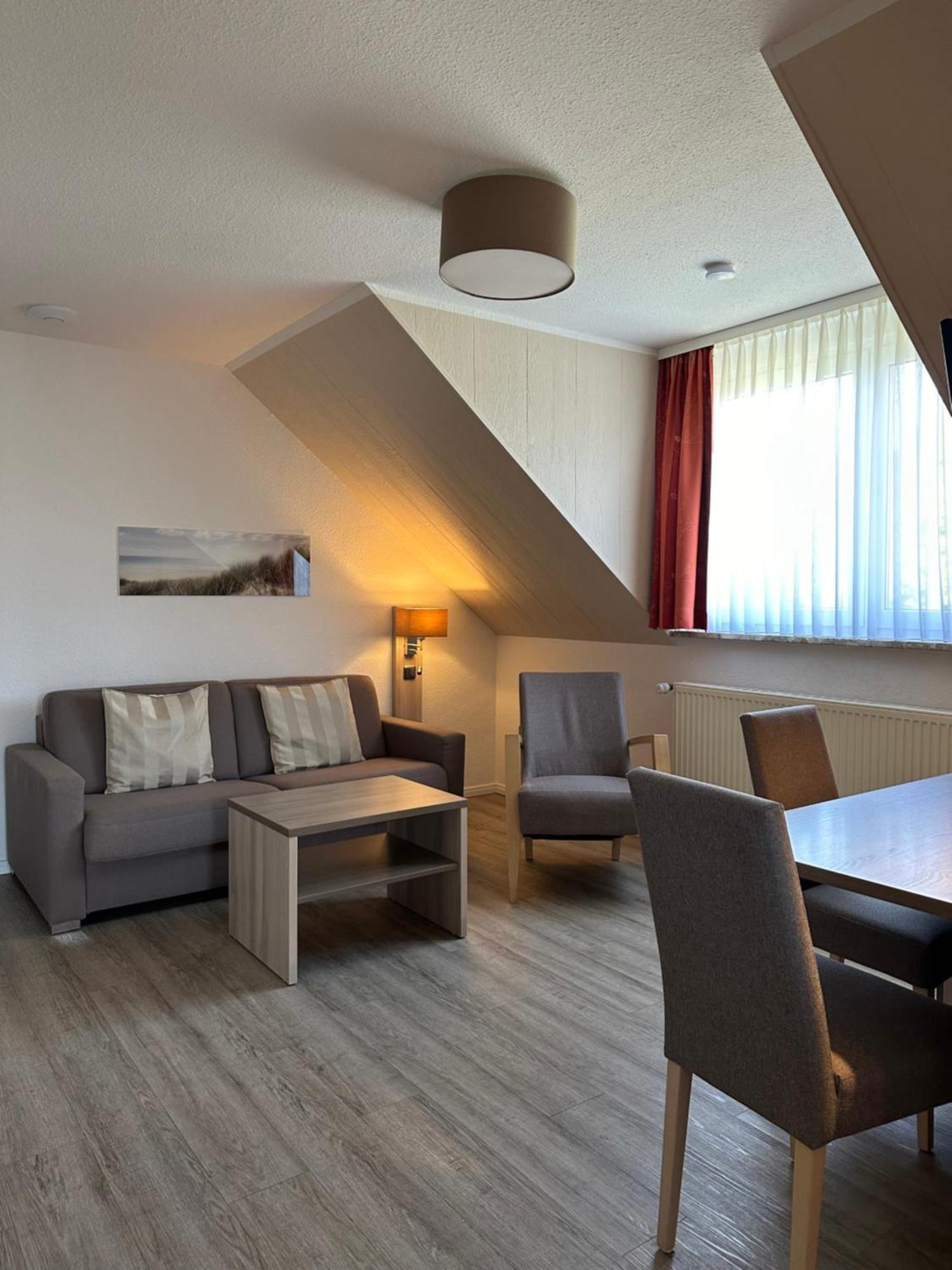 Appartementanlage Zur Seemoewe Инзел Поел Стая снимка