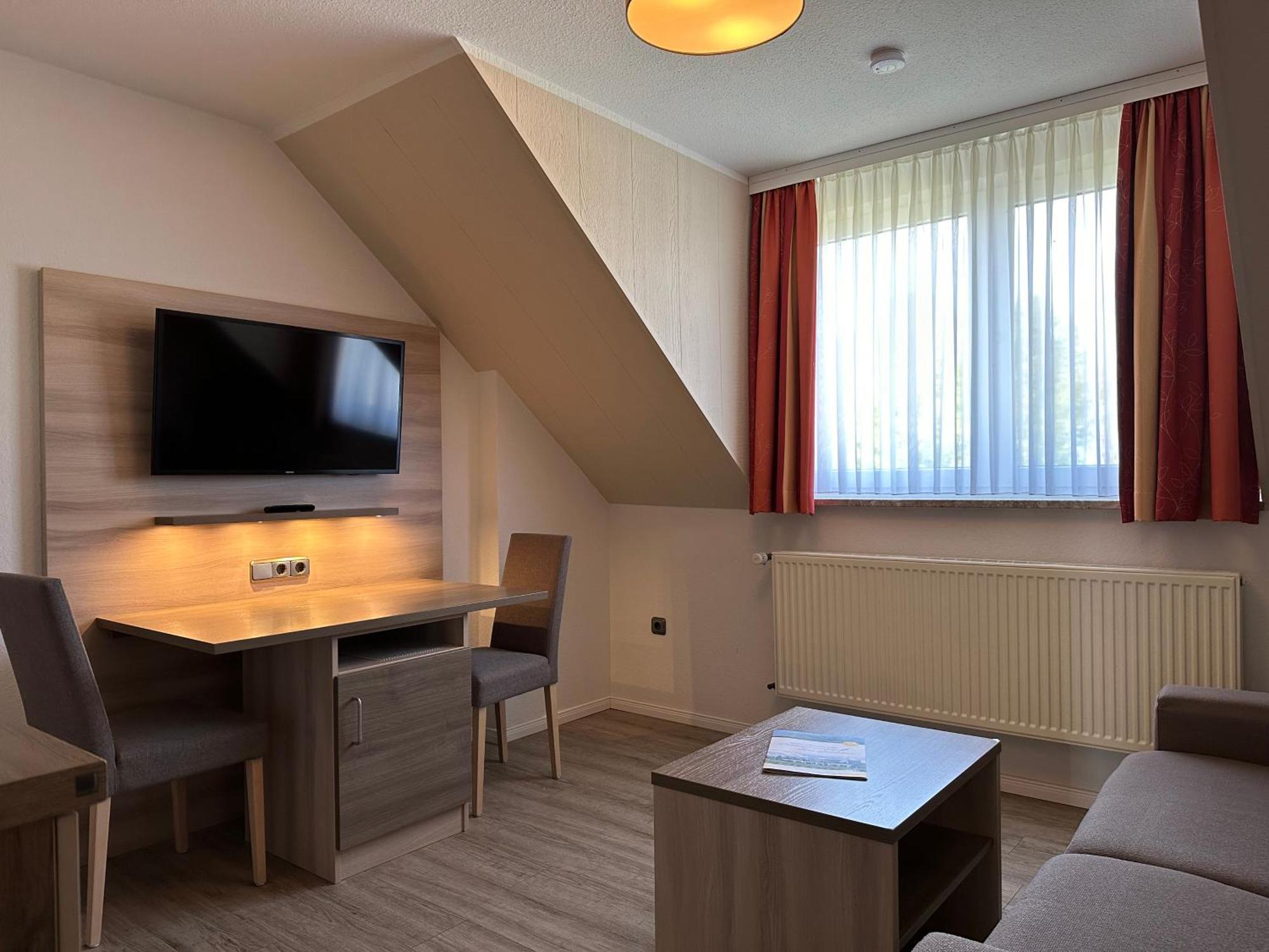 Appartementanlage Zur Seemoewe Инзел Поел Екстериор снимка