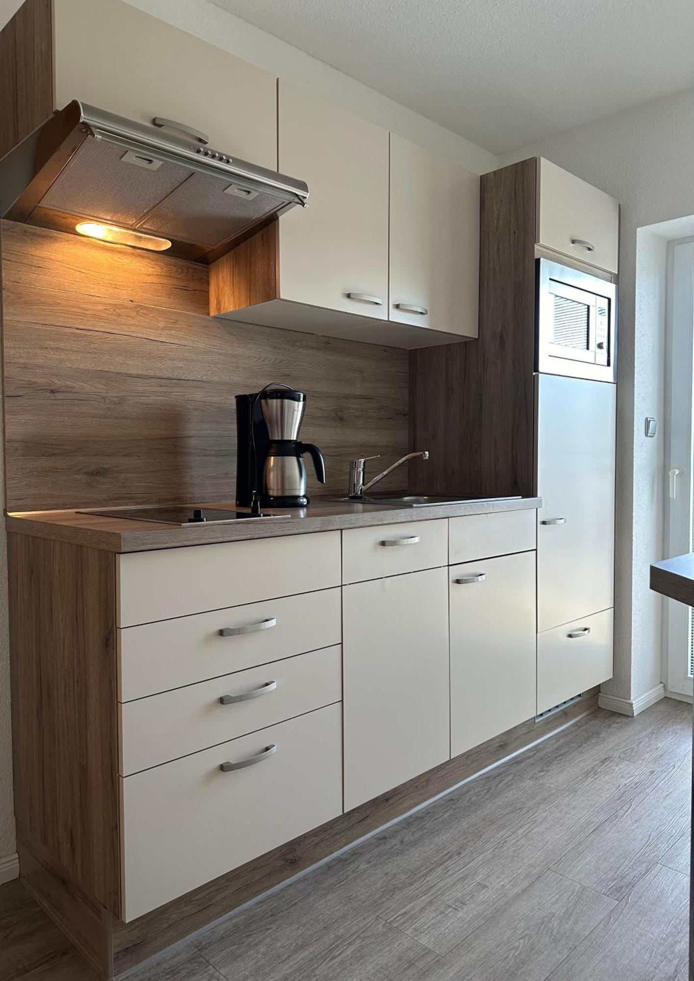 Appartementanlage Zur Seemoewe Инзел Поел Стая снимка